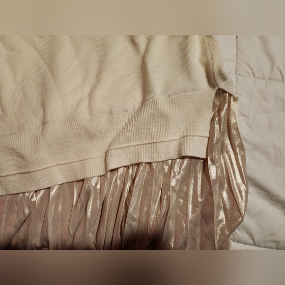 Anthropologie Pleated Twofer Sweater Midi Dress, Cream/Champagne, Size US M - Picture 9 of 11